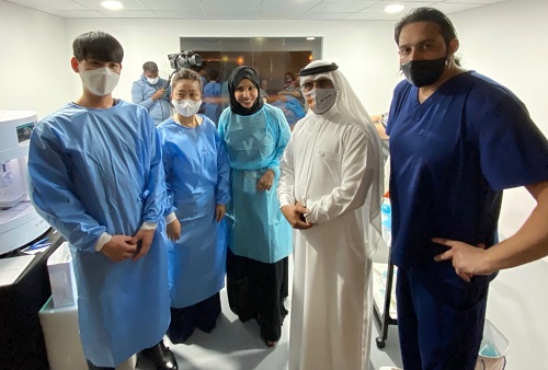 로킷헬스케어가 UAE에서 중동지역 최초로 4D바이오프린터를 이용한 수술시연을 성황리에 마쳤다.