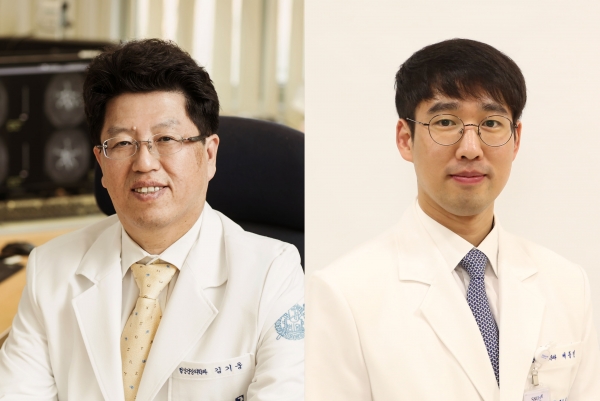 왼쪽부터 분당서울대병원 정신건강의학과 김기웅 교수, 배종빈 교수